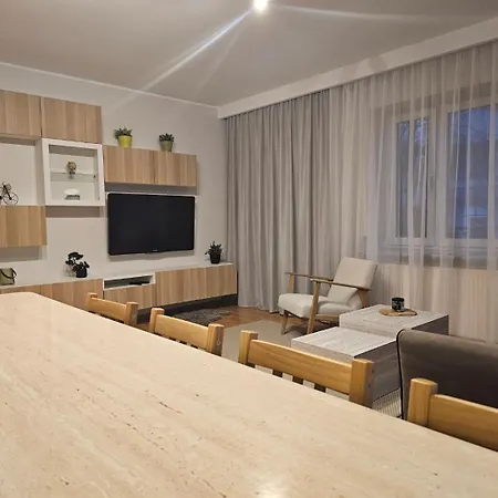 Rema W Centrum Apartzakop Apartment
